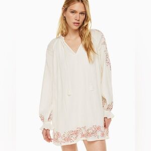 Aritzia Little Moon Thalia dress